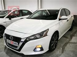 نيسان ألتيما